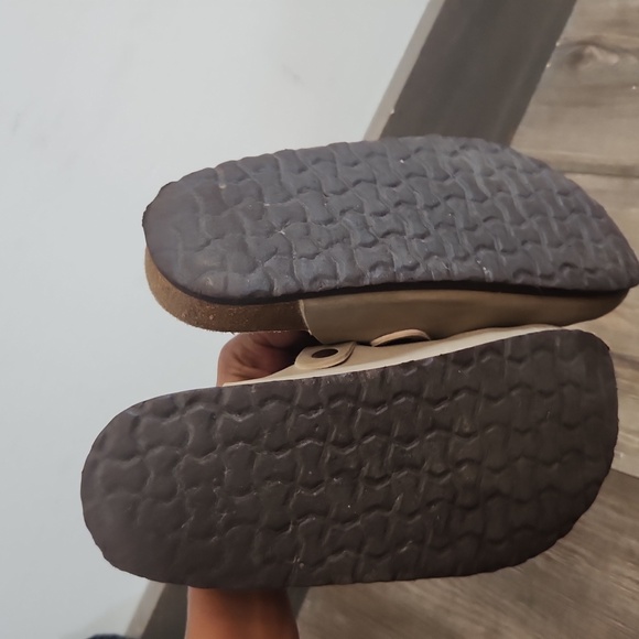 Slip on clogs - Picture 3 of 3